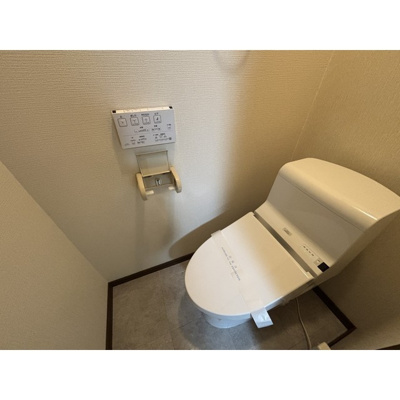 【トイレ】 | ニューフォレスト　宇都宮 | 落ち着いた色調のトイレです