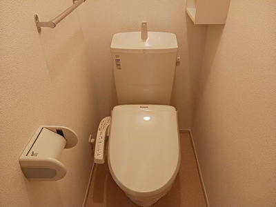 【トイレ】 | レガーロ　Ⅳ番館 | コンパクトで使いやすいトイレです