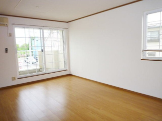 【居間・リビング】 | アキラハイツ | おしゃれなリビングです
