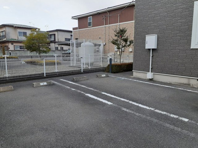 【駐車場】 | ハッピーエストＫ | 駐車場です