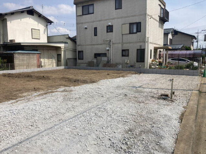ハートフルタウン前橋市朝倉町3丁目11番　A号棟の前面道路含む現地写真|現地写真です