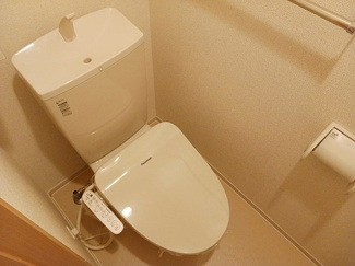【トイレ】 | エレガンス・ブライト | 落ち着いた色調のトイレです