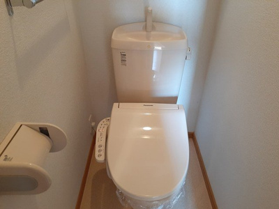 【トイレ】 | ラフレシール　Ａ | コンパクトで使いやすいトイレです