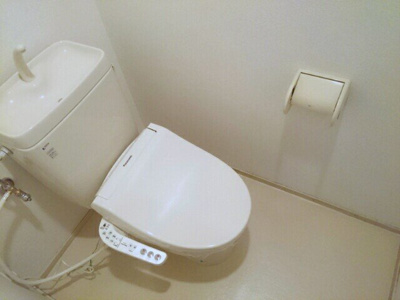 【トイレ】 | アーバンハイツ | シンプルで使いやすいトイレです