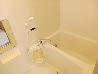 【浴室】 | パルテールＡ | 日々の疲れを癒すお風呂付です