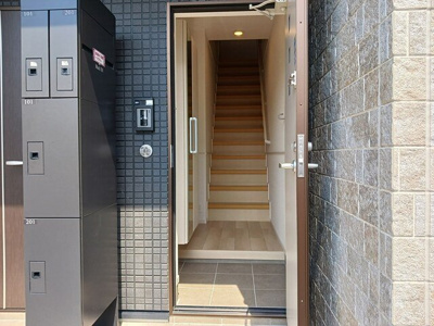 【玄関】 | アトリオ | 収納もある玄関です
