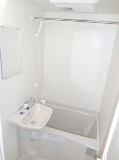 【浴室】 | レオネクストクレセント | 日々の疲れを癒すお風呂付です