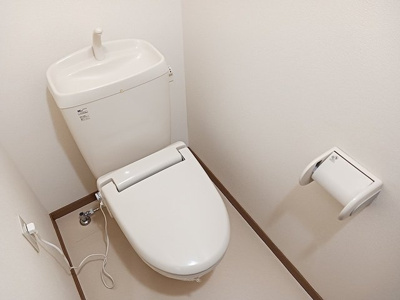 【トイレ】 | グリーンヒルズ | 落ち着いた色調のトイレです