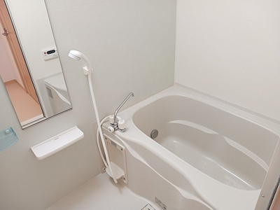 【浴室】 | カーサ　ソラーレ　Ａ | コンパクトで使いやすいお風呂です