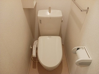 【トイレ】 | アン・ボヌールＡ | コンパクトで使いやすいトイレです