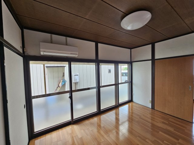 中山住宅の内装|明るい室内です
