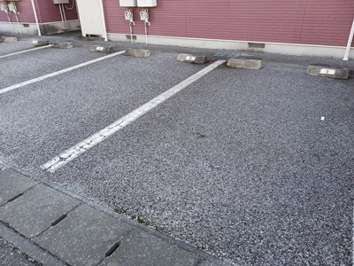 【駐車場】 | パルテールＣ | 駐車場に車を止められます