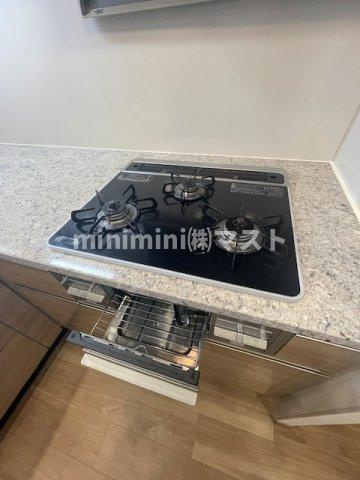 プレサンスグラン福島のキッチン|※別号室参考写真