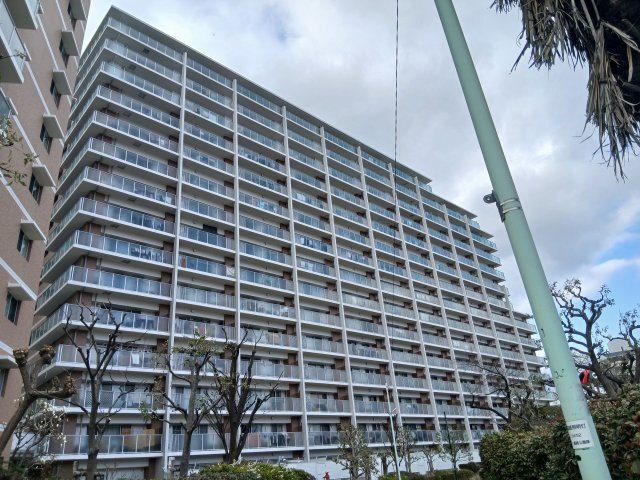 サンマークスだいにちフラワーコートＦ棟の外観