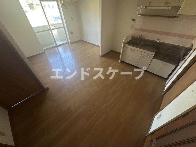 エトワール畔見　Ａの居間・リビング|高崎、前橋のお部屋探しはエンドスケープまで！お客様の理想お聞かせ下さい♪