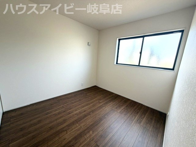 岐阜市尻毛！平屋の新築戸建全2棟！暮らしやすい動線が魅力の平屋です！木田小学校まで徒歩9分！の洋室|岐阜市尻毛！平屋の新築戸建全2棟！暮らしやすい動線が魅力の平屋です！木田小学校まで徒歩9分！