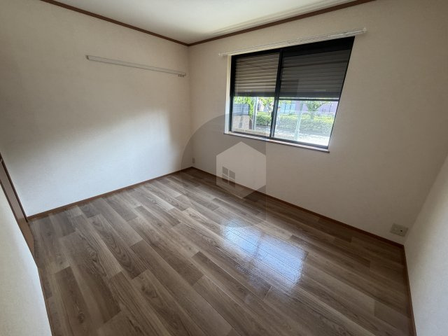 リヴィエール菱南の寝室