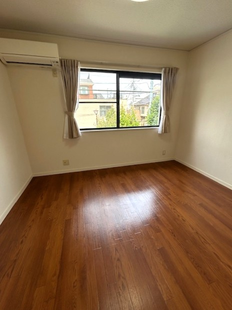 カーサ・ホンゴウの洋室|洋室