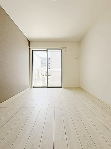 バンクーバー１１２４代万町の洋室