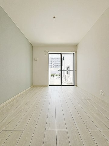 バンクーバー１１２４代万町の洋室