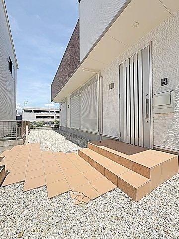 バンクーバー１１２４代万町のエントランス