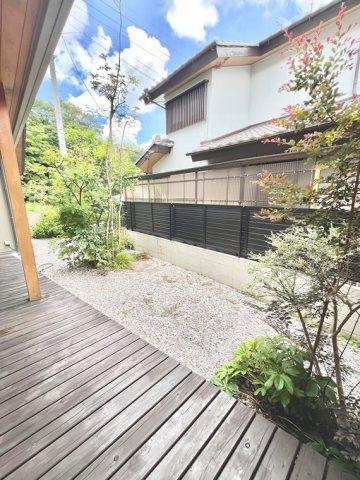 五色園４丁目戸建の庭