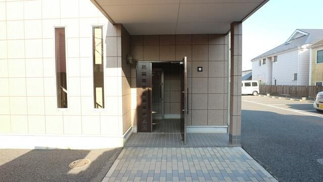 ＦＬＡＴ・ＵＭのエントランス