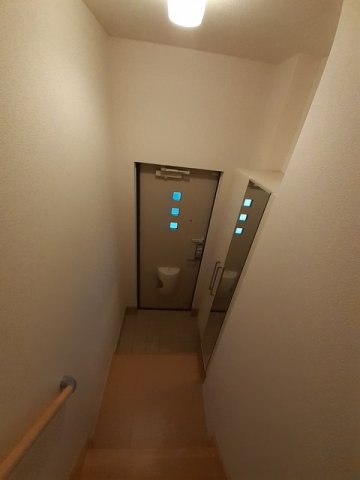 カモミールハウスＡの玄関