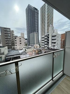エスリード大阪梅田リュクスのバルコニー