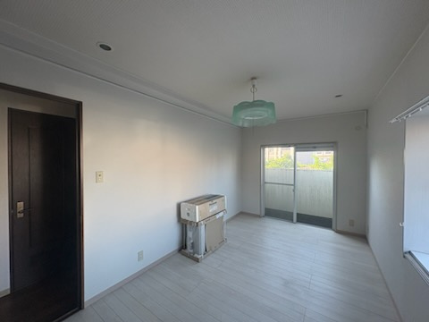 小山中央マンションの外観