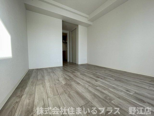 フォーリアライズ城東ファインの洋室