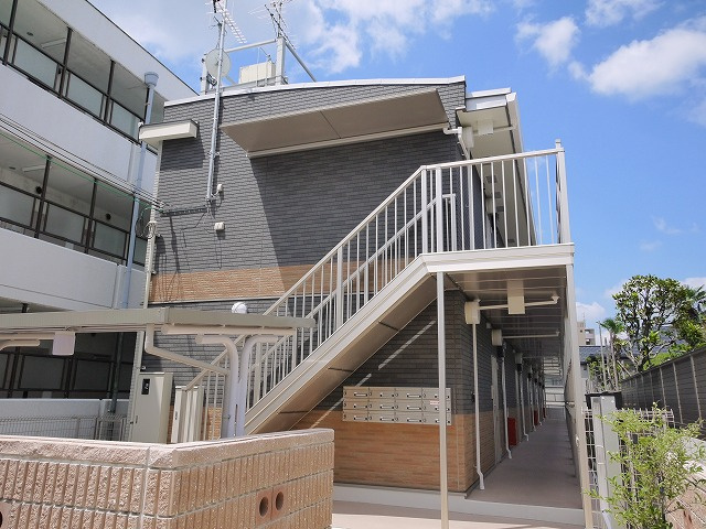 ＡＬＨＯＵＳＥ南城戸の外観|キレイな外観です。