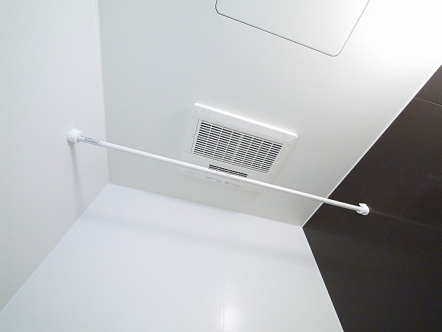 ＡＬＨＯＵＳＥ南城戸の設備|お風呂には浴室乾燥機もついてます。