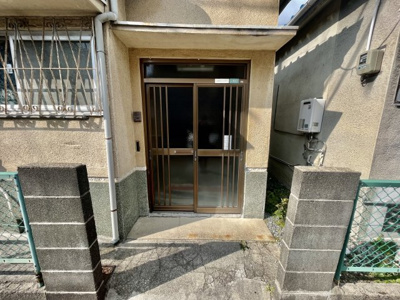 【エントランス】 | 旭ケ丘3丁目貸家