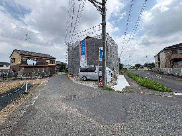クワイエ　羽島郡岐南町八剣北第6　全1区画分譲の前面道路含む現地写真|「現地（2026年9月1日）撮影」　
■前面道路　
■ヤマダ不動産　株式会社リライフ