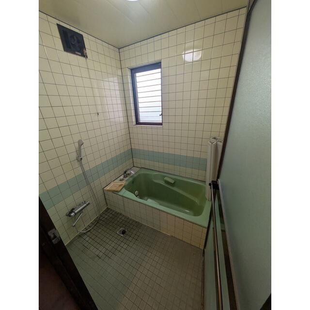 八千代市大和田新田貸戸建（０００６０６９）の浴室