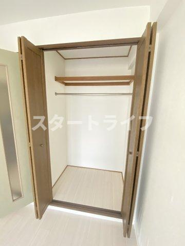 大阪市淀川区十三元今里１丁目の賃貸マンションの収納