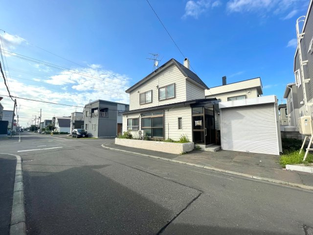 新琴似9条11丁目　土地の前面道路含む現地写真