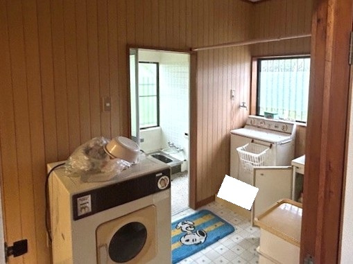 大室高原　海と大室山を望む開けた眺望の3LDKの洗面所