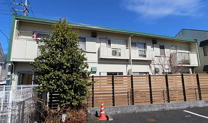 Ｇｒｅｅｎ　Ａｐａｒｔｍｅｎｔ　Ａ棟　