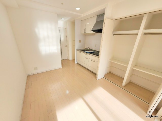 BRAVI南堀江　仲介手数料無料の寝室