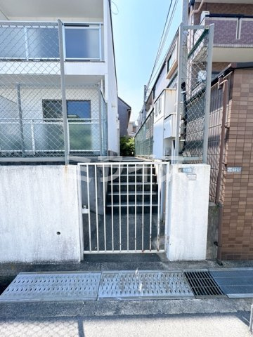 【エントランス】 | ハイツパサージュ