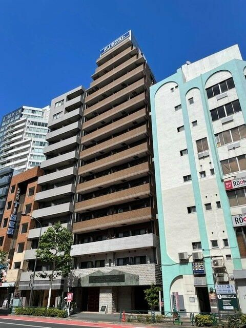 ガラ・ステーション四谷三丁目の外観