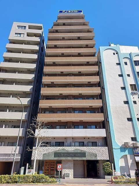 ガラ・ステーション四谷三丁目の外観