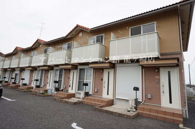 サザンクロス阿見の外観