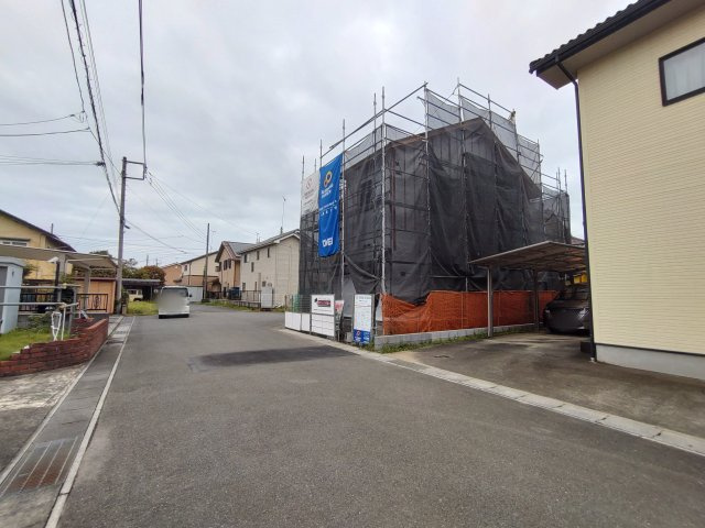 新築戸建・新築建売　太田市亀岡町3期　尾島小学校・尾島中学校の前面道路含む現地写真