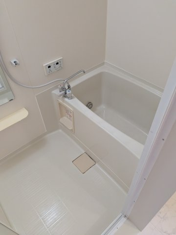 【浴室】 | ブリーズ東海神Ｅ | 日々の疲れを癒せます