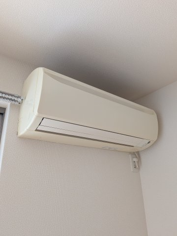【設備】 | ブリーズ東海神D | エアコン完備です