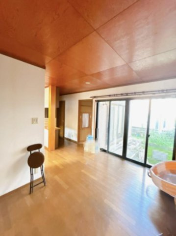 日立市千石町3丁目　中古戸建の居間・リビング