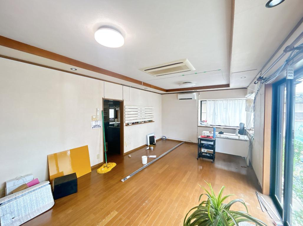 日立市千石町3丁目　中古戸建の居間・リビング